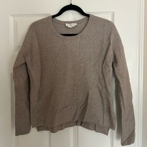 Aritzia TNA sweater